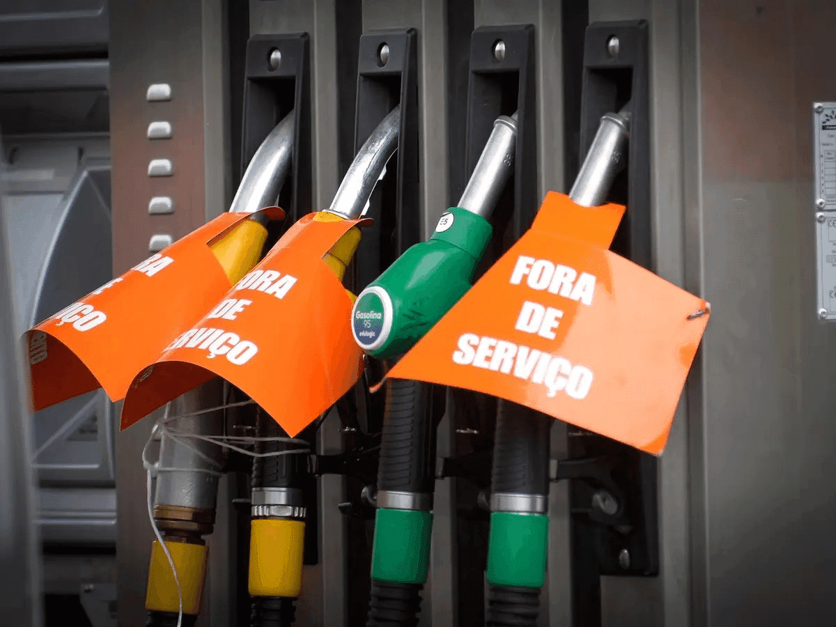 Pinhal adota medidas emergenciais diante de desabastecimento de combustíveis