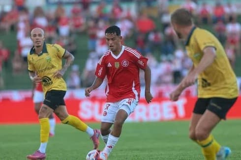 Inter leva virada e é derrotado pelo Ypiranga