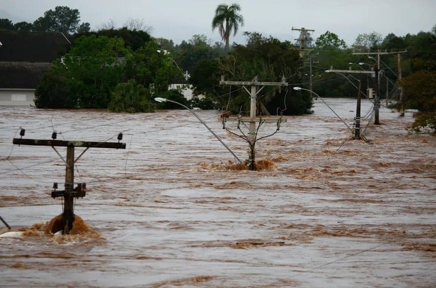 El Niño deve atingir pico entre novembro e dezembro com força inédita em 150 anos