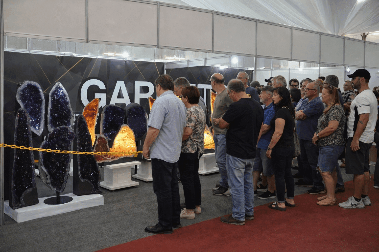 14ª Expopedras inicia em Ametista do Sul com foco no setor de pedras preciosas