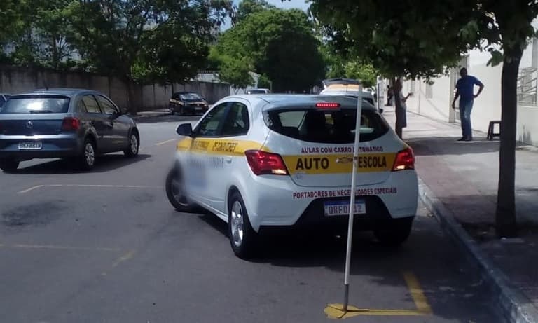Governo anuncia fim da prova da baliza para tirar CNH em todo o Brasil 