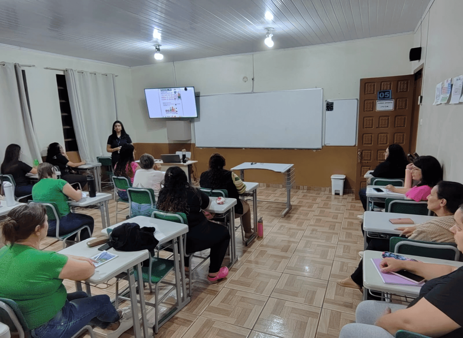 Administração de Pinhal promove cursos de qualificação 