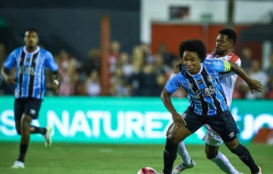 Grêmio vence fora de casa e garante classificação antecipada à próxima fase do Gauchão