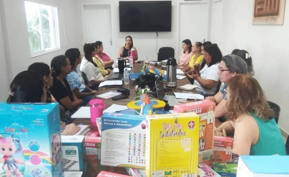 Gestores de Rodeio Bonito alinham atendimentos do Centro Multidisciplinar