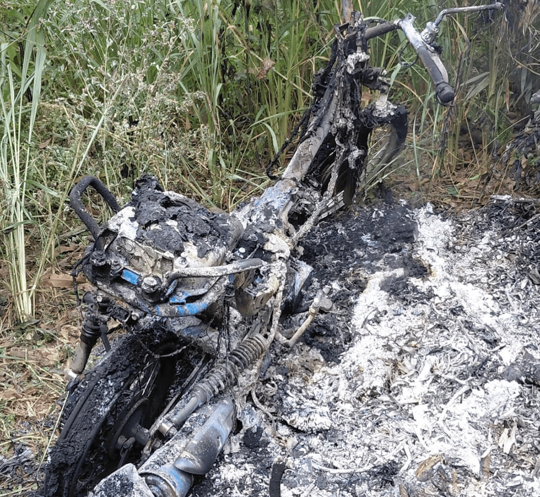Homem ateia fogo em moto da ex-companheira em caso de violência doméstica em Iraí