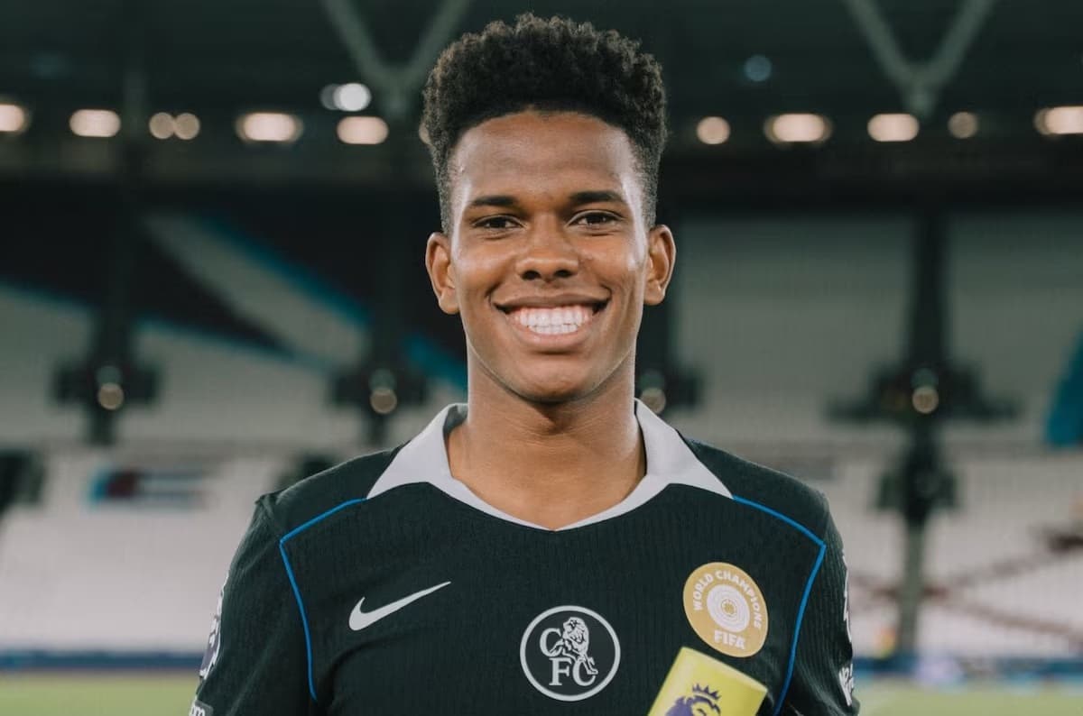 Estevão se torna o brasileiro mais valioso do mundo pelo Observatório do Futebol